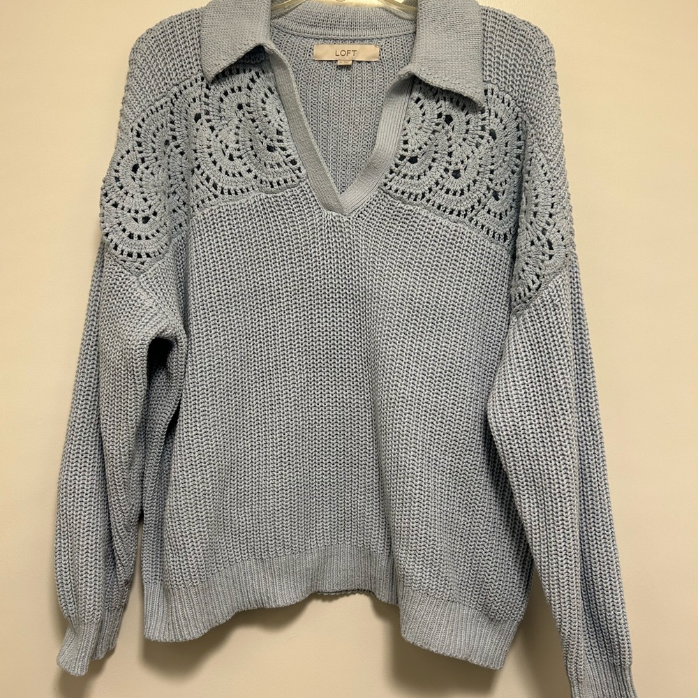 LOFT Women's Blue Knit Sweater